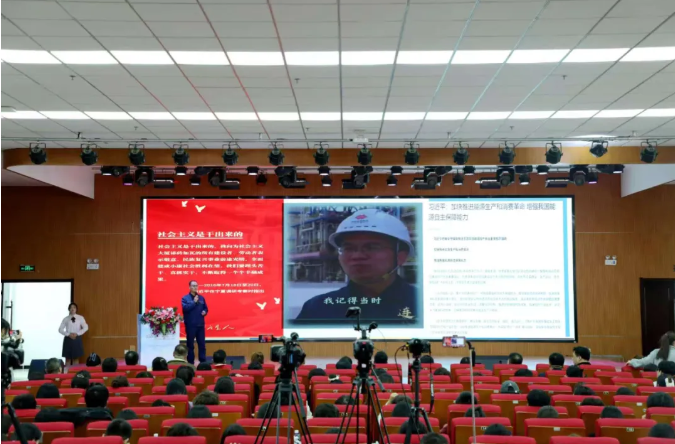 2025年职引未来—全国城市巡回招聘宁夏站暨公共就业服务进校园活动在银川成功举办